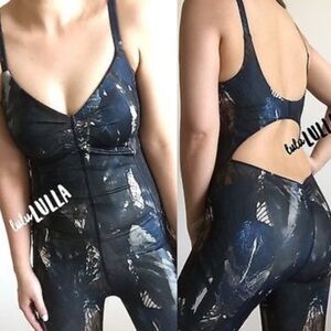 Rare sold out Wanderlust x Lululemon one piece
